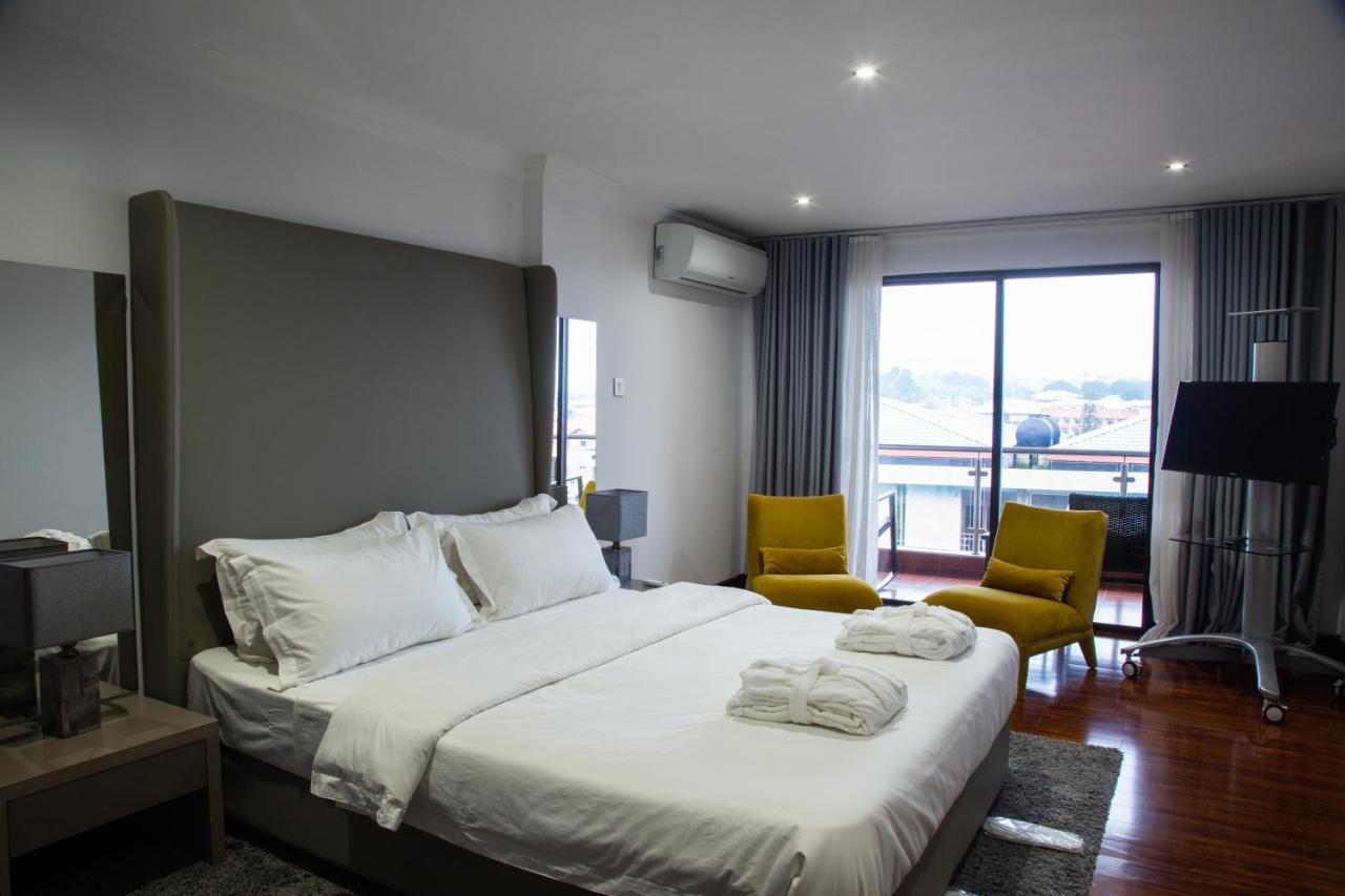 Wdc Aparthotel - Buea Exterior foto